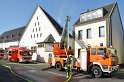Feuer 3 Dachstuhlbrand Koeln Rath Heumar Gut Maarhausen Eilerstr P295